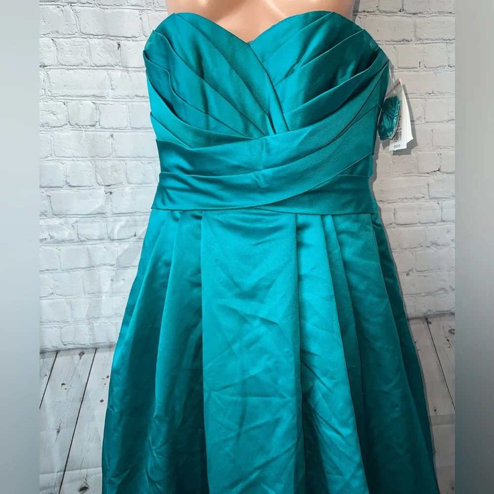BRAND NWT David’s Bridal Oasis Turquoise Polyester Long Bridal Dress size 2 - Picture 2 of 16